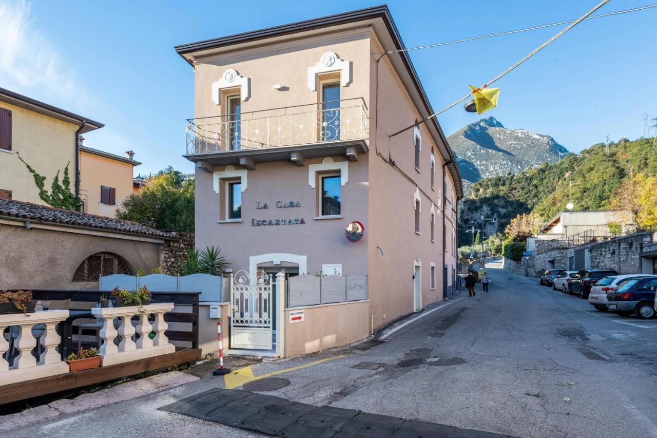 La Casa Incartata - Carta Da Zucchero Toscolano Maderno Exteriör bild